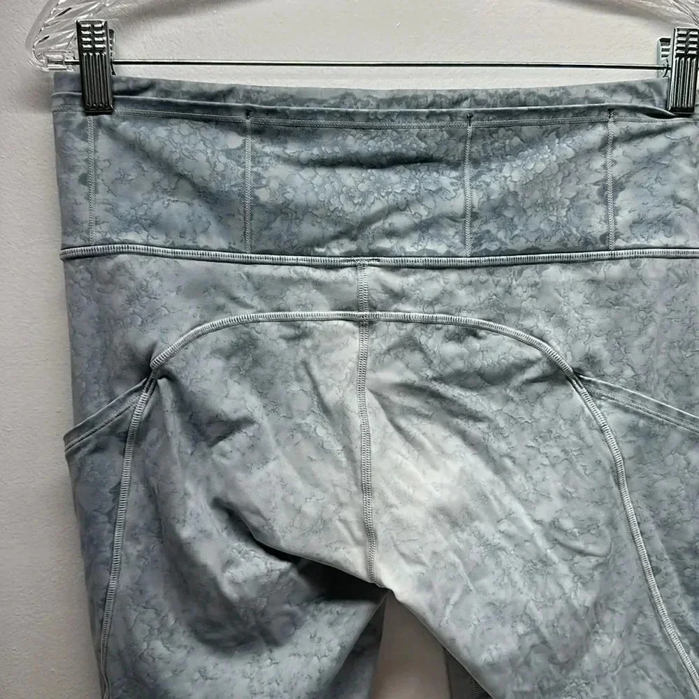 Lululemon Fast and Free Nulux Tights Leggings Athletic Pants Blue 25”  Size 10